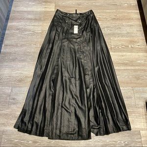 BCBGMAXAZRIA NWT XS LANAE PLEATHER SKIRT